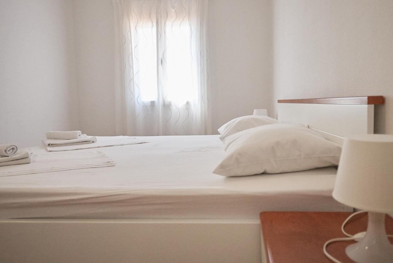 Guest House Marija Бол Экстерьер фото