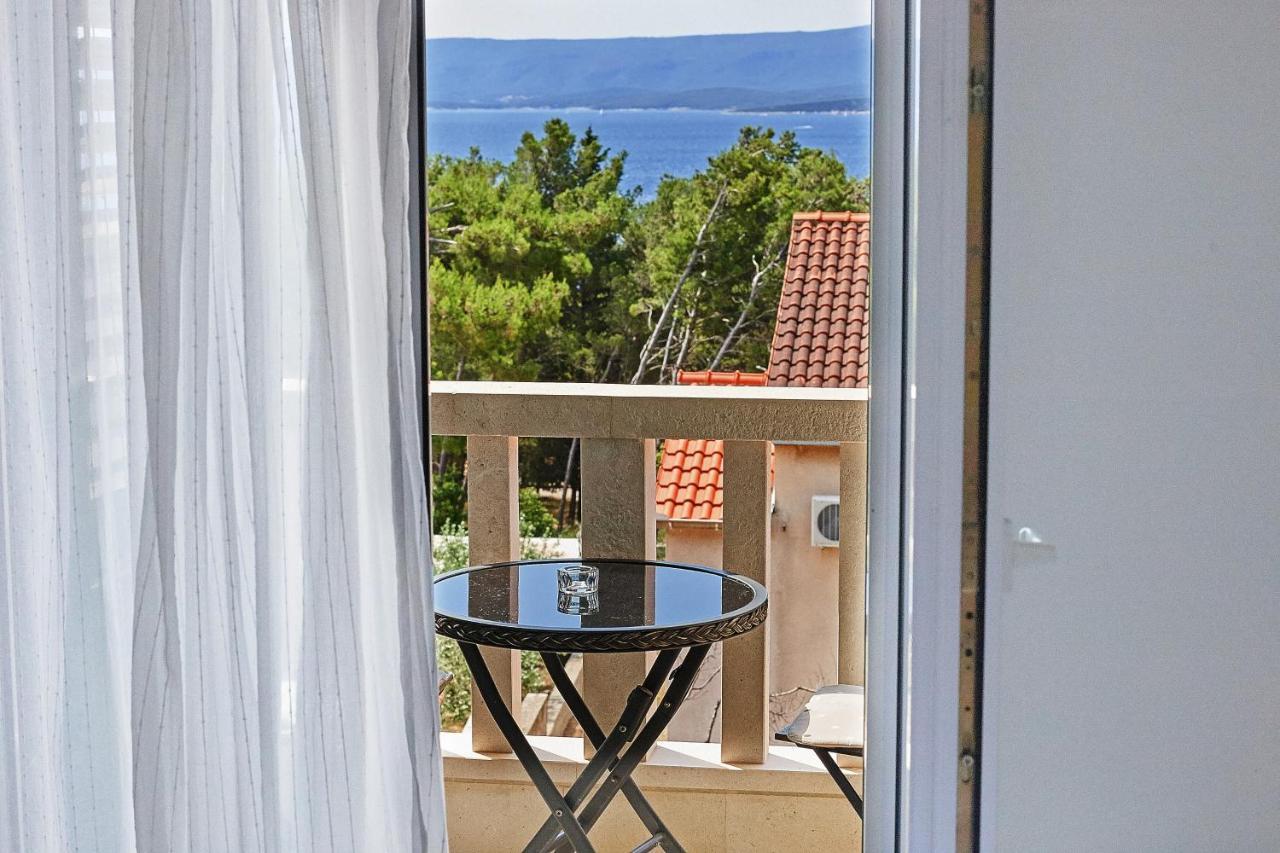 Guest House Marija Бол Экстерьер фото